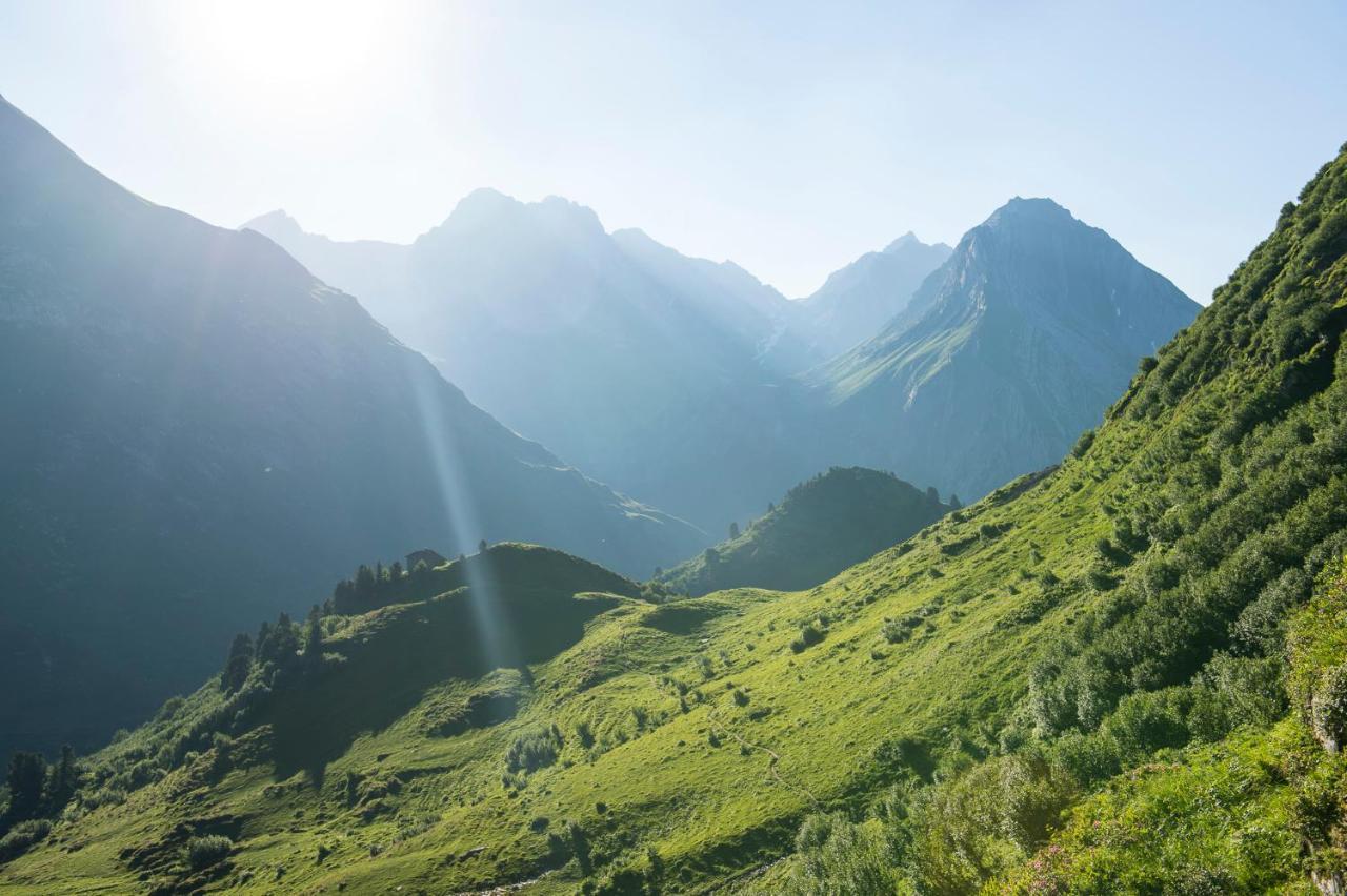 Alpine Lodge Kloesterle Am Arlberg Buitenkant foto