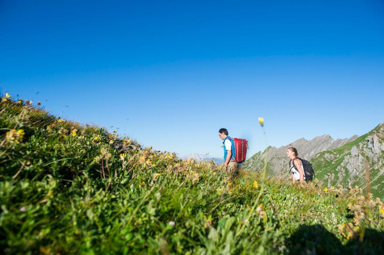 Alpine Lodge Kloesterle Am Arlberg Buitenkant foto