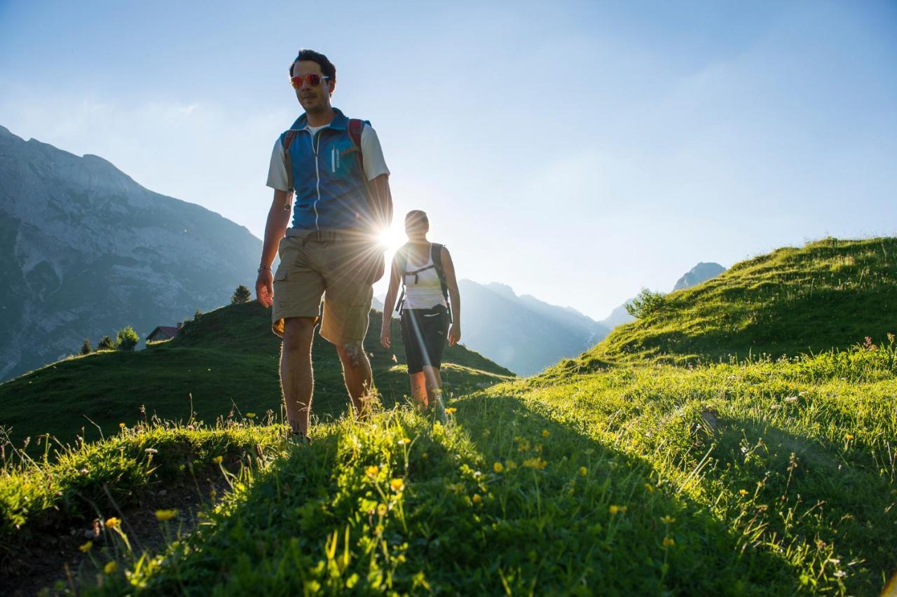 Alpine Lodge Kloesterle Am Arlberg Buitenkant foto