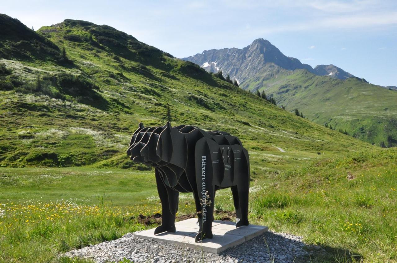 Alpine Lodge Kloesterle Am Arlberg Buitenkant foto