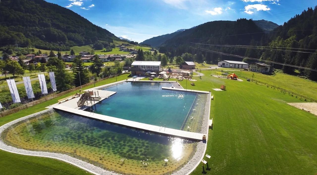 Alpine Lodge Kloesterle Am Arlberg Buitenkant foto